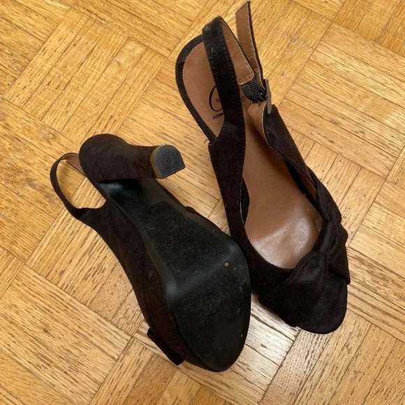 VINTAGE - Y2K Flatform Black Vegan Leather Suede Sandals - Picture 2 of 5